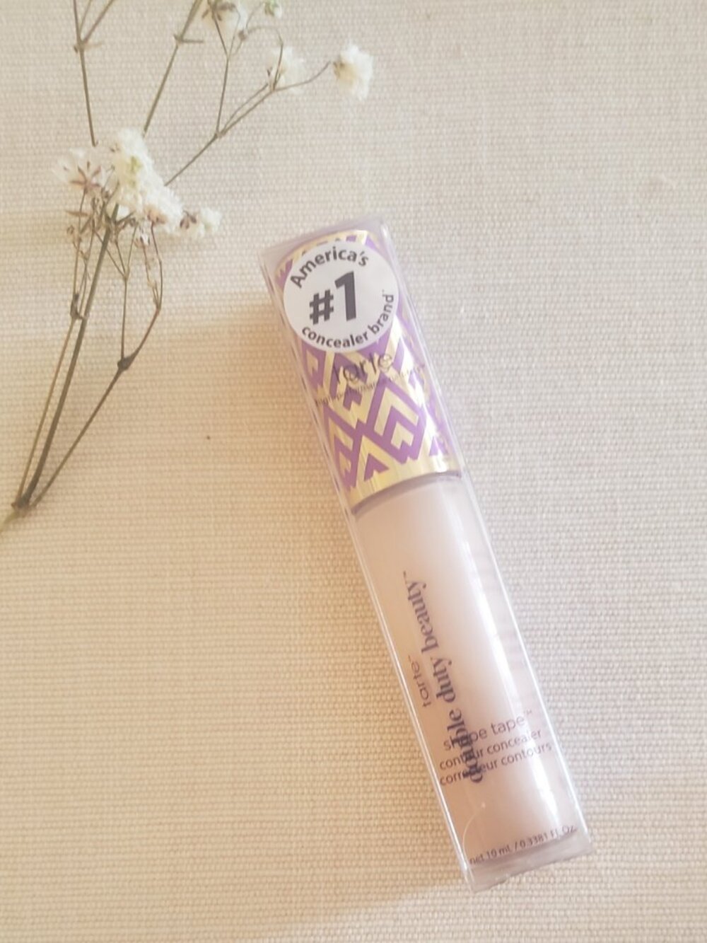 Tarte Shape Tape Concealer 20B Light - Picture 2 of 3